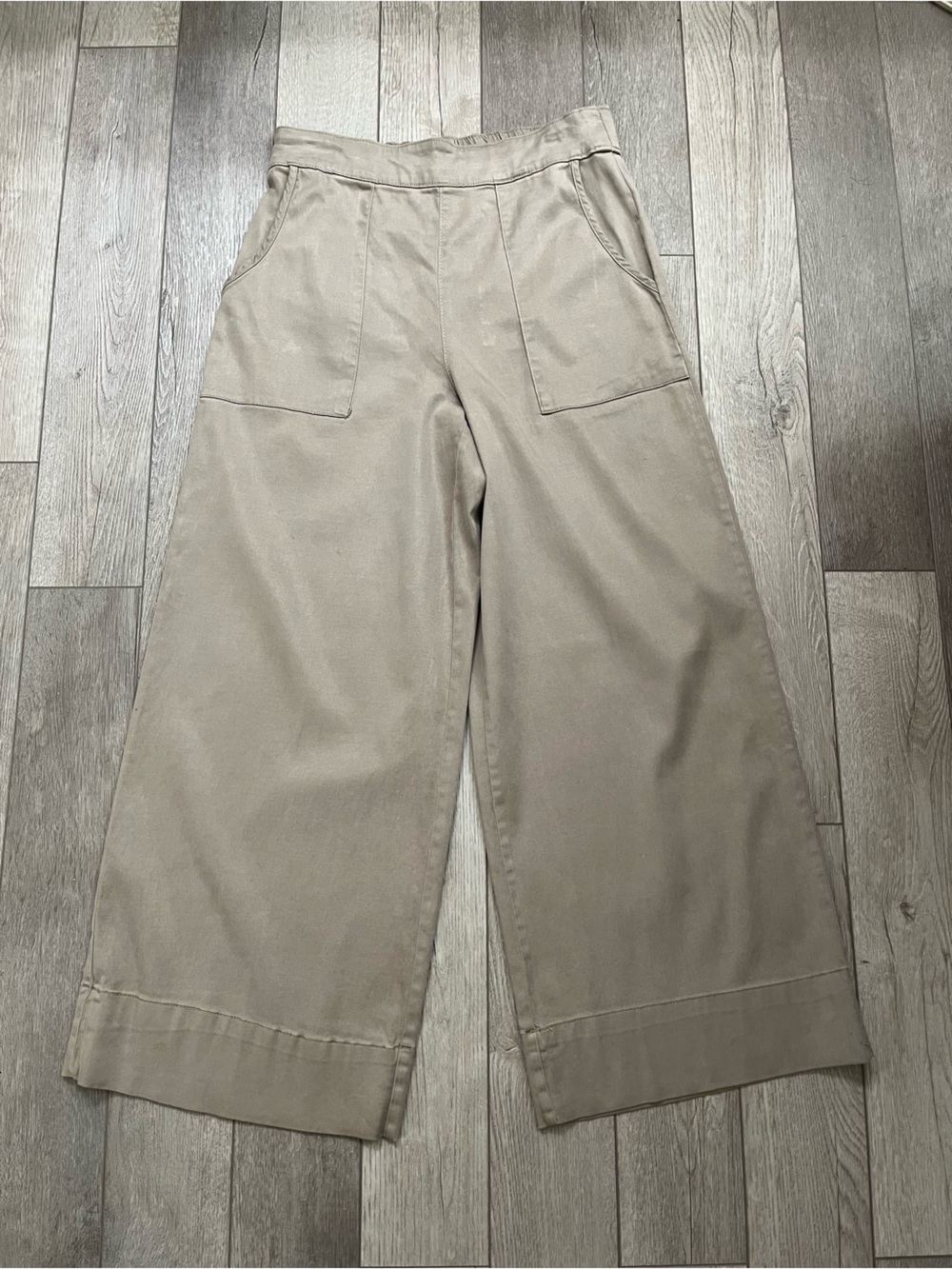 C&C California Wide Leg Pants in Taupe Size Medium